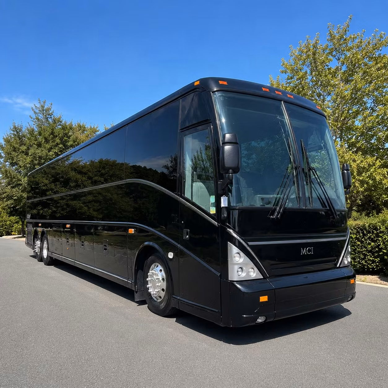 corporate retreat and team building transportation around kenosha