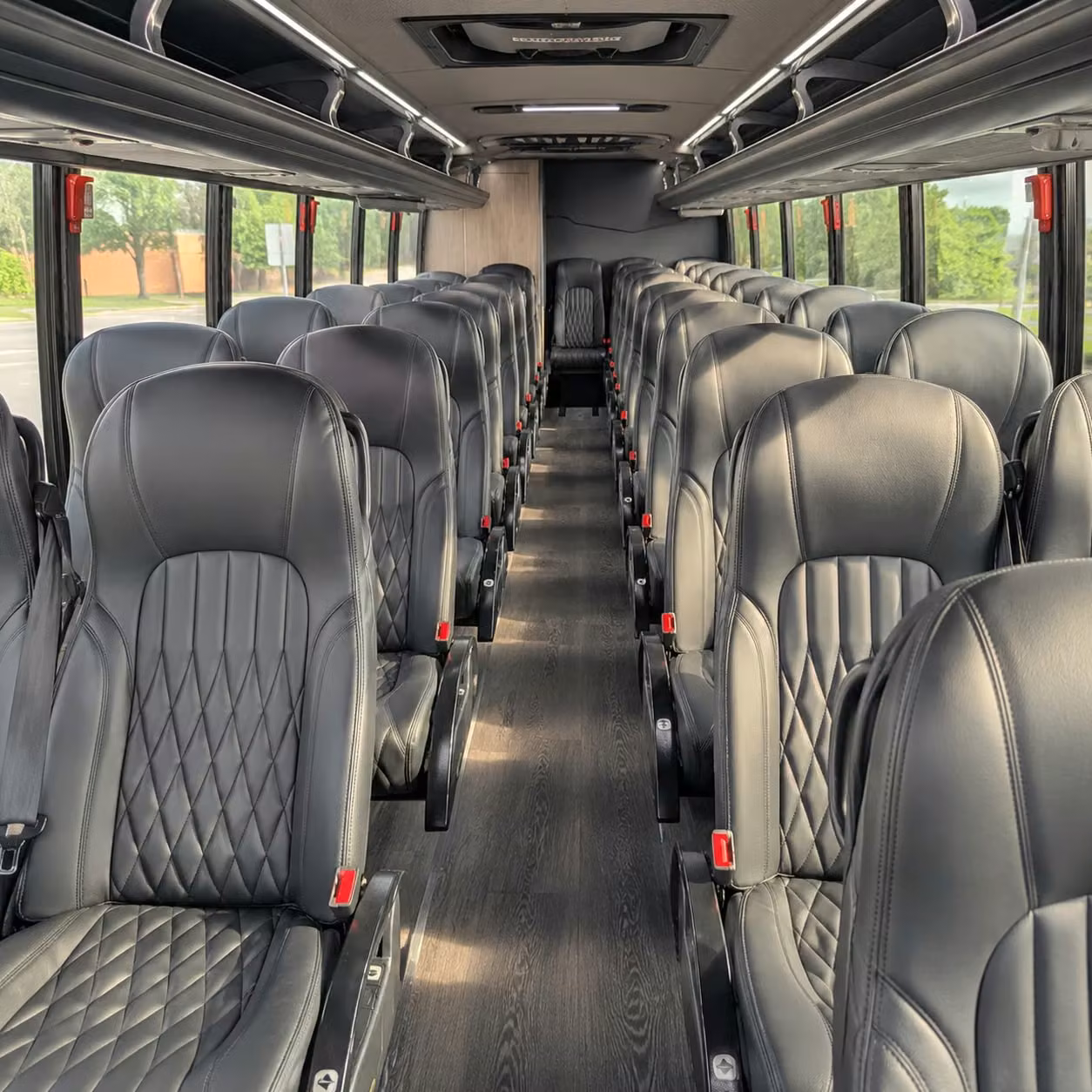 kenosha 18 passenger minibus rental