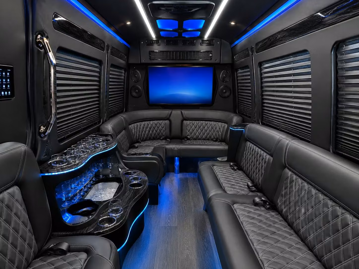 kenosha school field trip sports team bus rentals